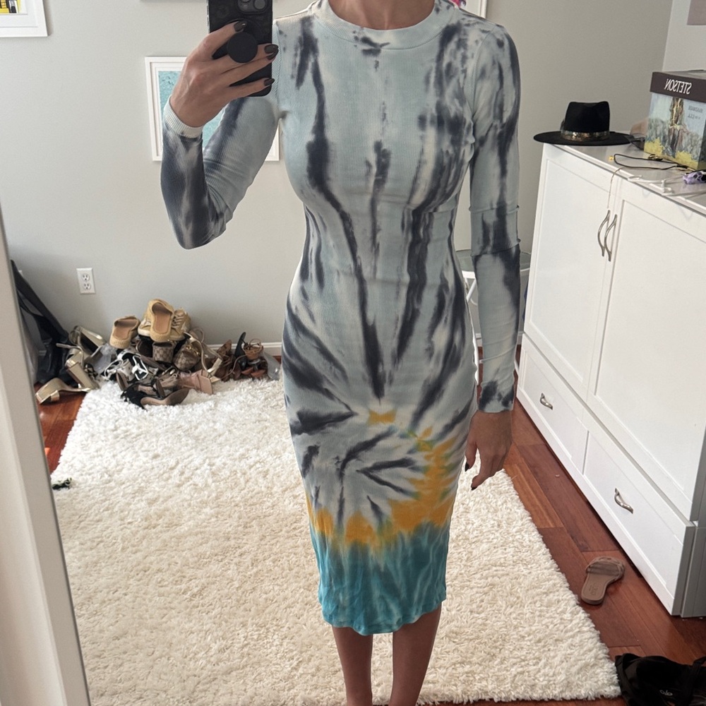 Dax Tie-Dye Long Sleeve Dress